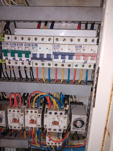 kedai elektrik dan kontraktr elektrik