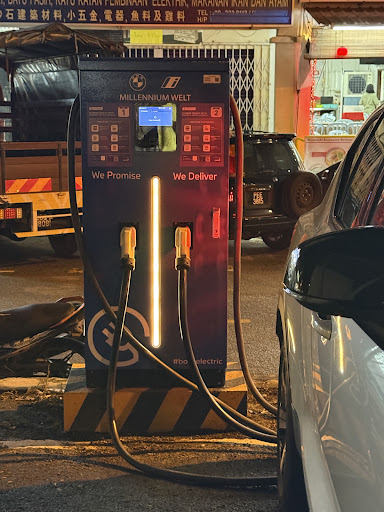 Stesen pengecasan kenderaan elektrik