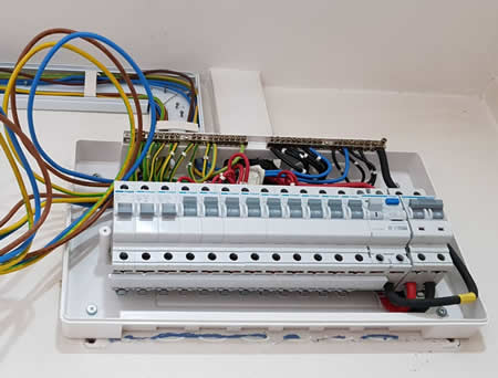 Wiring elektrik Murah Bangi Kajang Semenyih bukit mahkota