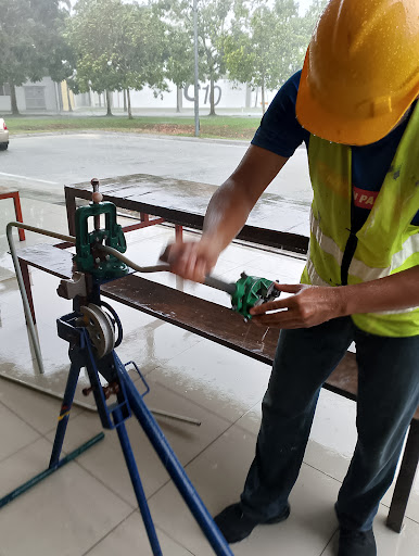 Zubair Electrical Engineering / WIRING MUAR